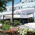Hyencos Calos Hotel