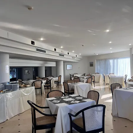 Hyencos Calos 4* Торре-Сан-Джованни-Удженто