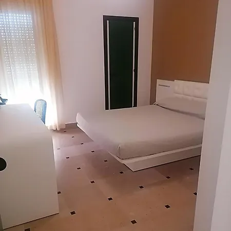 卡萝兹希普科斯酒店 酒店