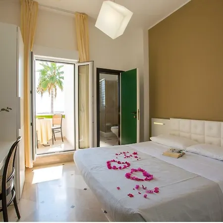 Hotel Hyencos Calos